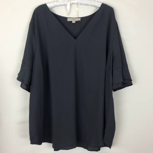 LOFT Tops - Loft Blouse Flutter Sleeve